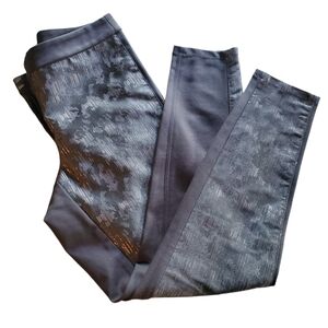 NWOT House Black Market  Black/Gold Skinny Pants (Size 10)
